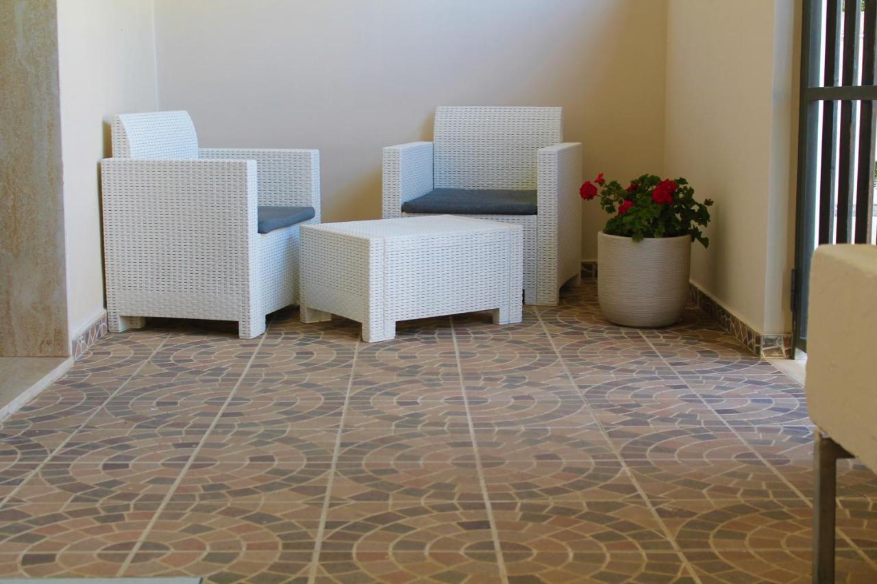 Casa Vacanze Natali-Stella Porto Cesareo Eksteriør bilde